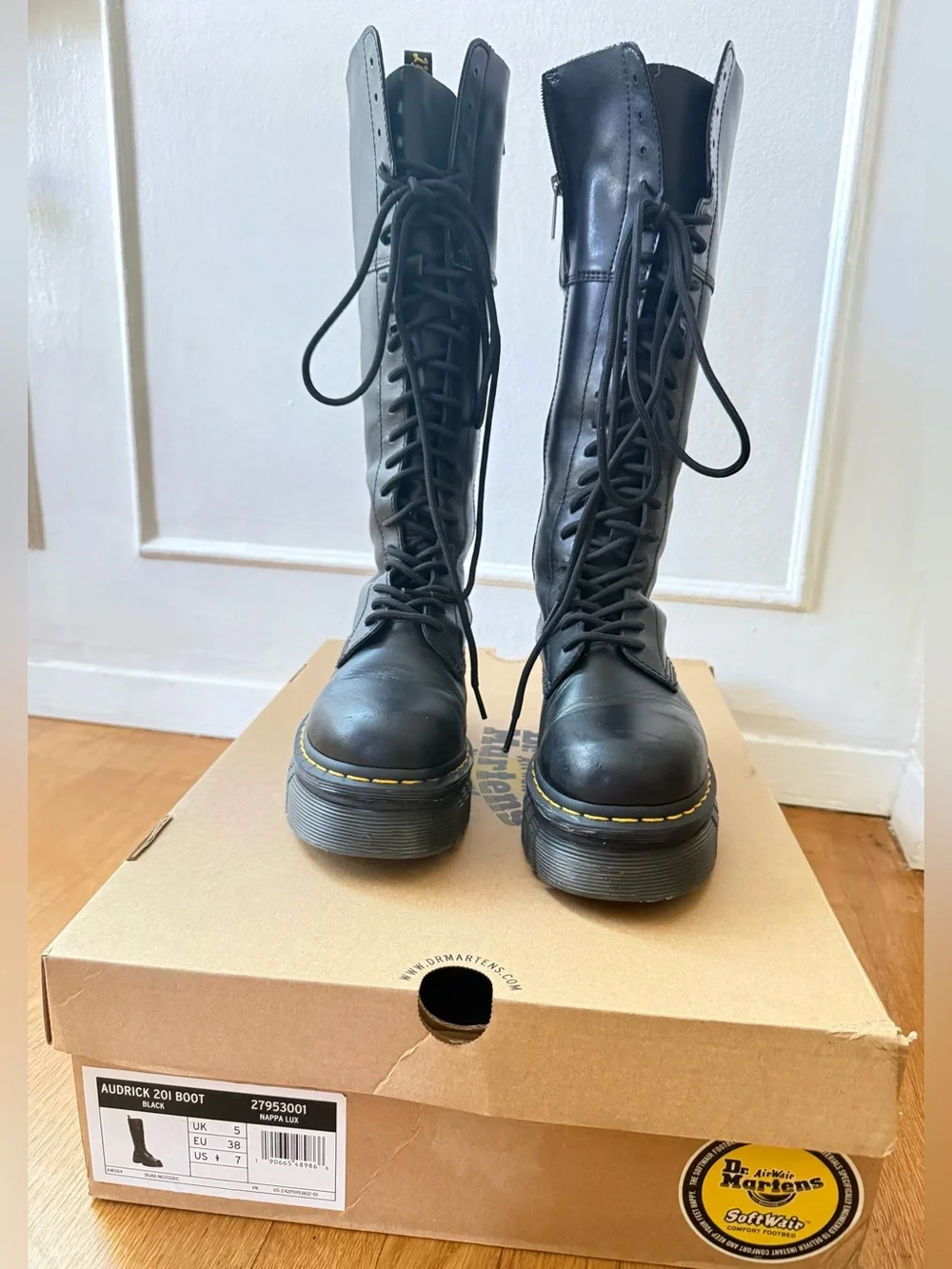 Dr. Martens Audrick 20-Eye Nappa Lux Platform Boots - EU 38